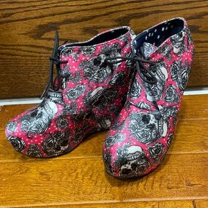 Iron Fist Pink Star Polka Skulls with Flowers